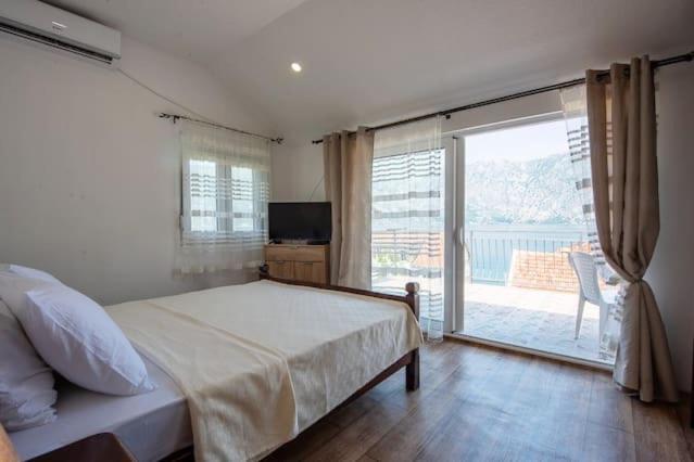 Vujovic Apartment